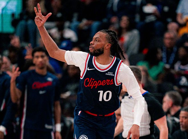 伦纳德孤军奋战难救快船 联盟前五超巨陷季后赛